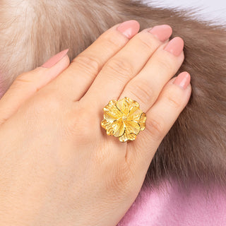 22 Ayar Görünümlü 8 Ayar Yaprak Çiçek Desenli Yüzük