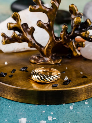 8 Ayar Altın İnce Salyangoz Kadın Yüzük