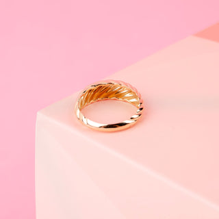 8 Ayar Altın İnce Salyangoz Kadın Yüzük