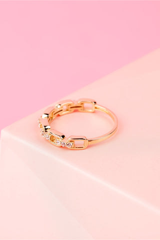 8 Ayar Zincir Desenli Taşlı Kadın Minimal Altın Yüzük