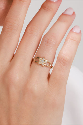 8 Ayar Yıldız Desenli Minimal Kadın Altın Yüzük