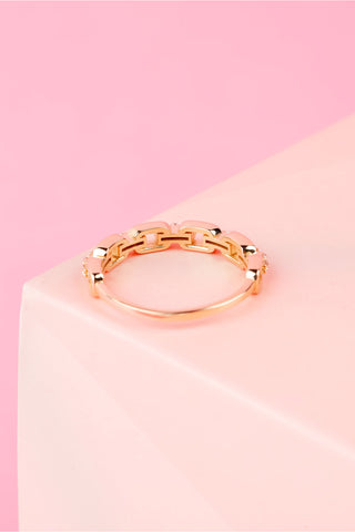 8 Ayar Zincir Desenli Taşlı Kadın Minimal Altın Yüzük