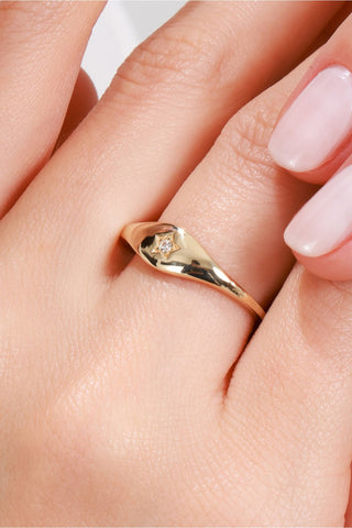 8 Ayar Yıldız Model Altın Kadın Minimal Eklem Yüzük