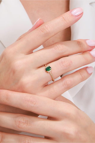 8 Ayar Yeşil Taşlı Altın Kadın Yüzük