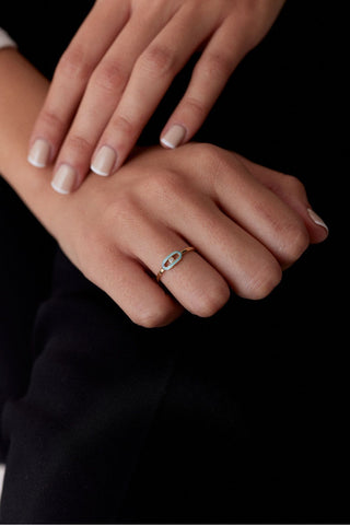 8 Ayar Trend Mineli Kadın Altın Yüzük