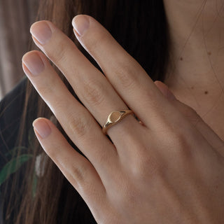 14 Ayar Altın Taşsız Oval Kadın Yüzük