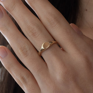 14 Ayar Altın Taşsız Oval Kadın Yüzük