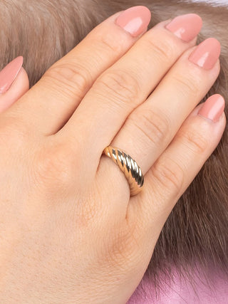 8 Ayar Altın İnce Salyangoz Kadın Yüzük