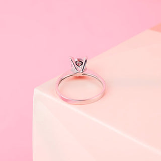 14 Ayar Altın Badem Tırnak Tektaş Kadın Yüzük